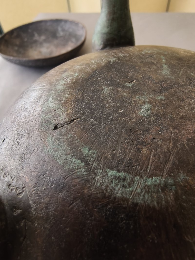 Three-legged bronze food vessel "ding" type - 图14