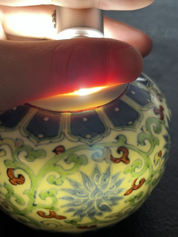 清康熙 斗彩缠枝莲纹小罐 - 图18