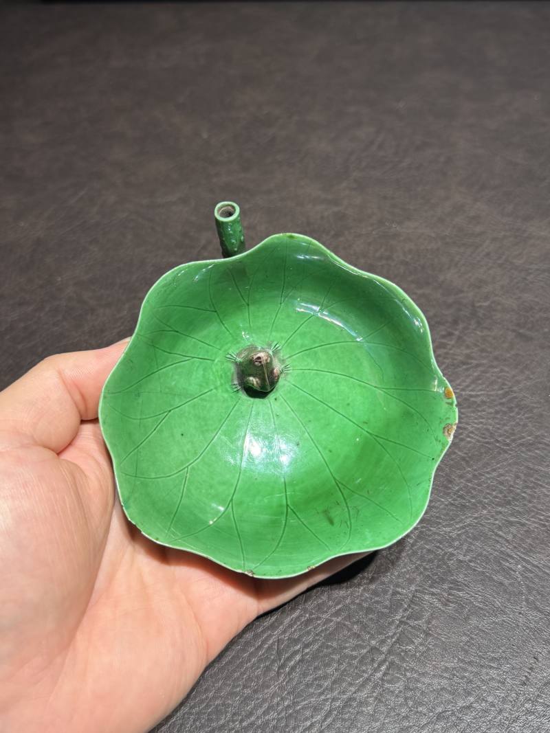 清康熙 绿釉荷叶秋操杯一对 - 图12