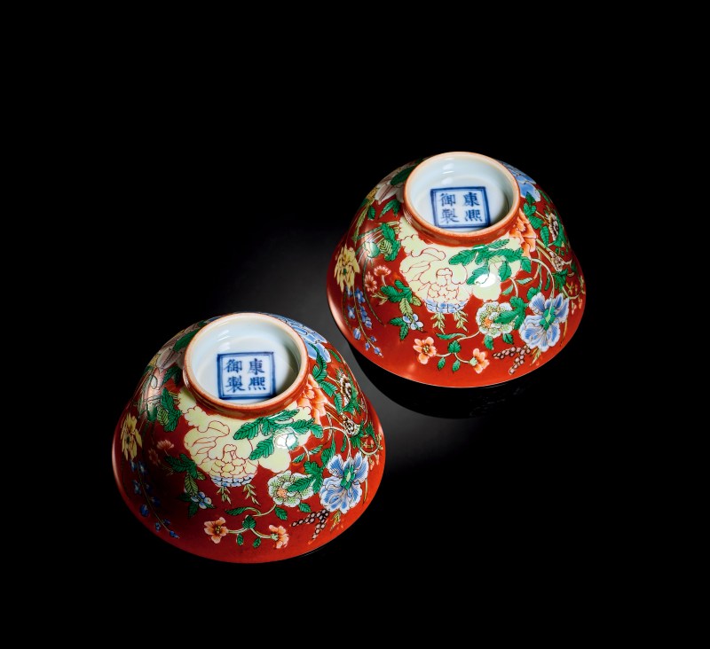 清康熙 御制磁胎画珐琅红地洋彩九秋同庆图碗一对 - 图16