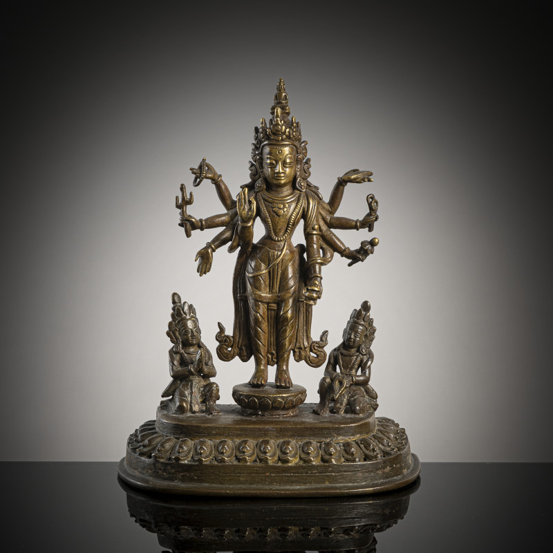 A BRONZE FIGURE OF AMOGHAPASHA