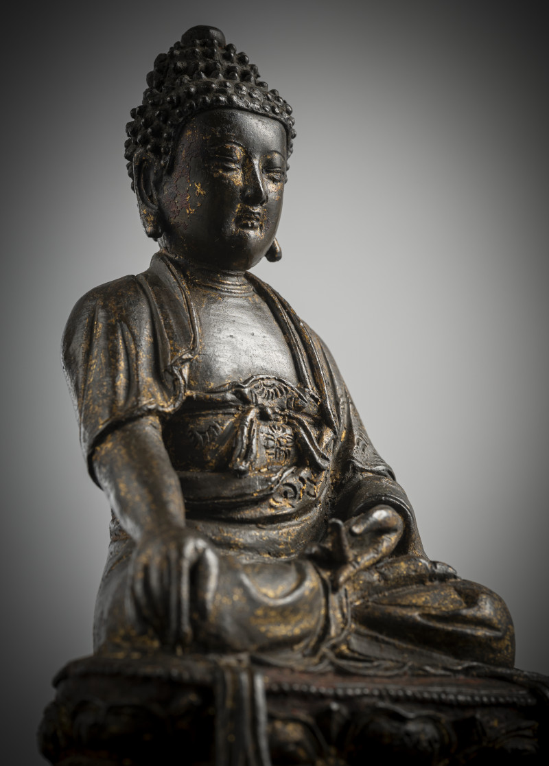 A bronze figure of Buddha Shakyamuni - 图3