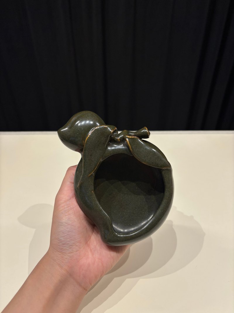 清中期 茶叶末釉桃形洗 - 图3