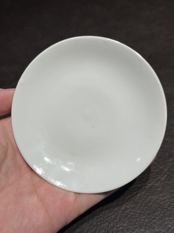 清光绪 粉彩描金百蝶盖碗一对 - 图7