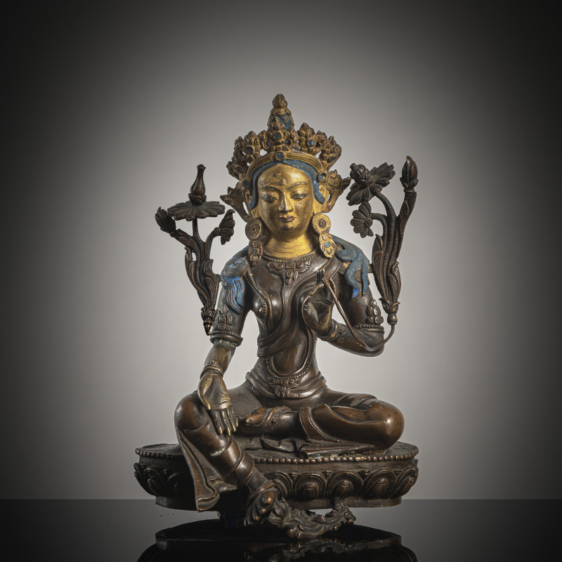 A BRONZE FIGURE OF SYAMATARA