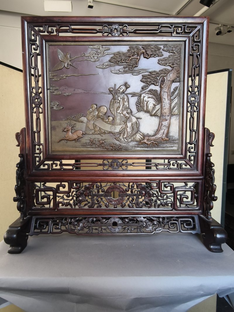 A fine carved Duan stone panel mounted as table screen - 图14