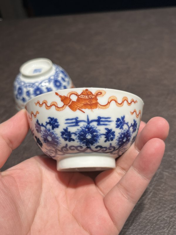 清道光 “嶰竹造”青花矾红莲托八宝茶圆一对 - 图6