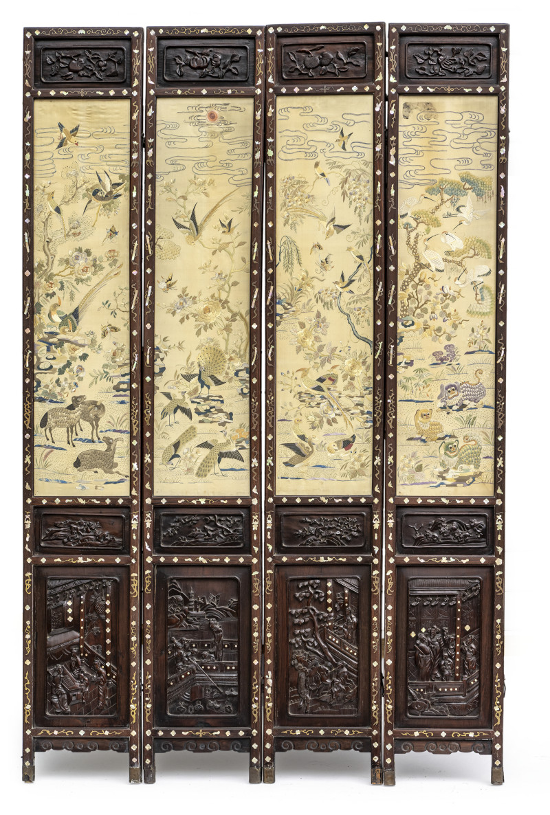 A nine-panel silk and wood screen - 图2