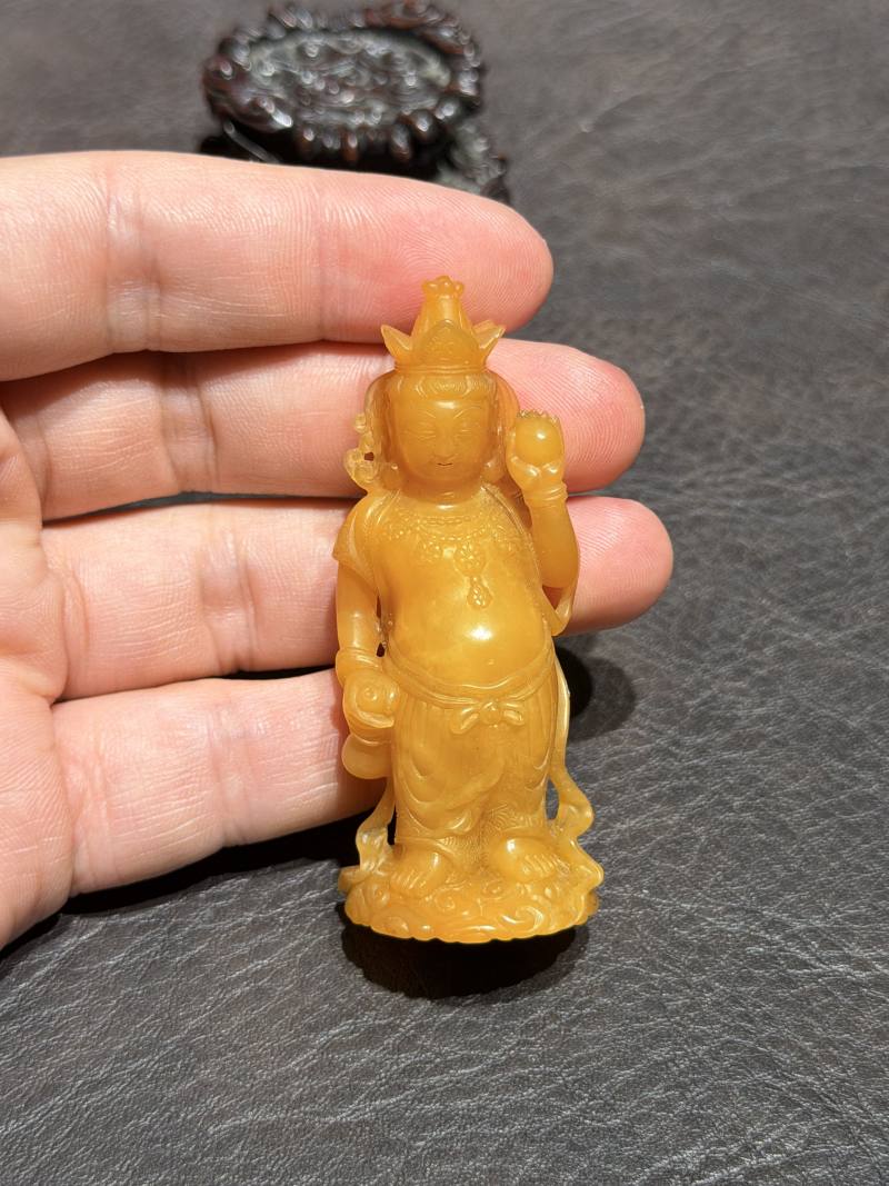 清代 寿山石观音塑像（木座、木盒） - 图8