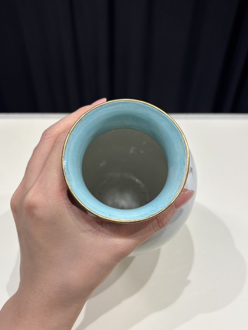 民国 粉彩婴戏灯笼瓶 - 图9
