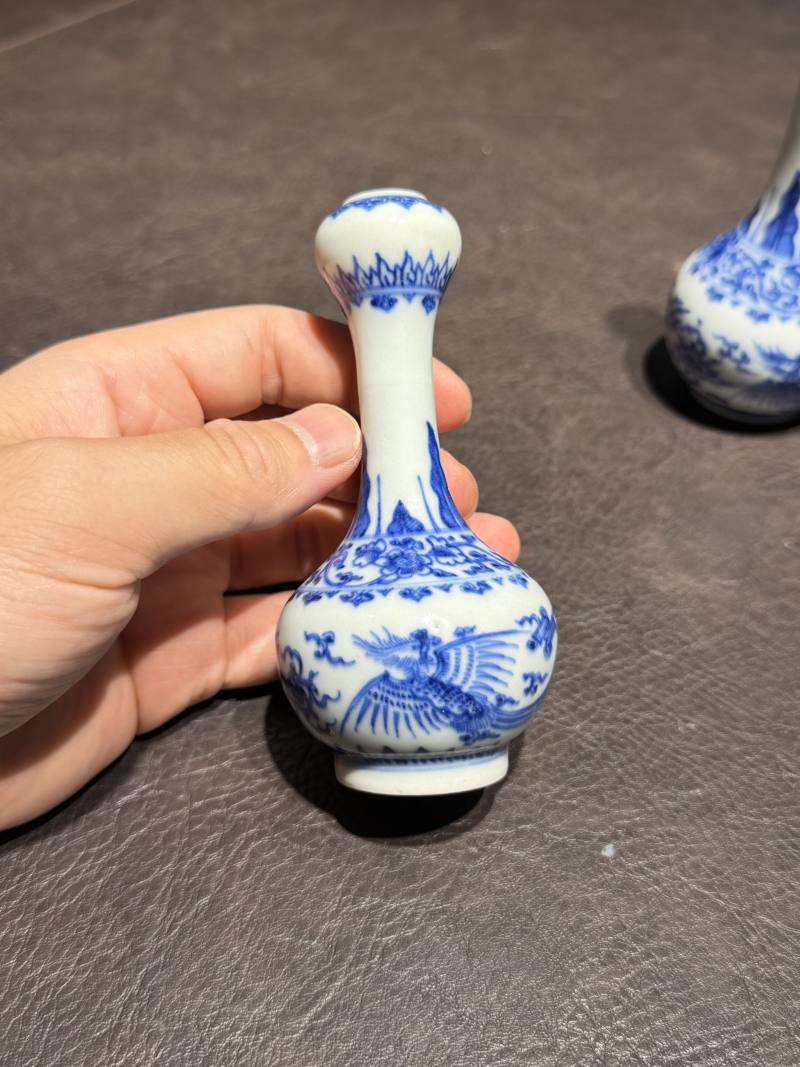 清康熙 青花双凤纹胆瓶、蒜头瓶 - 图5