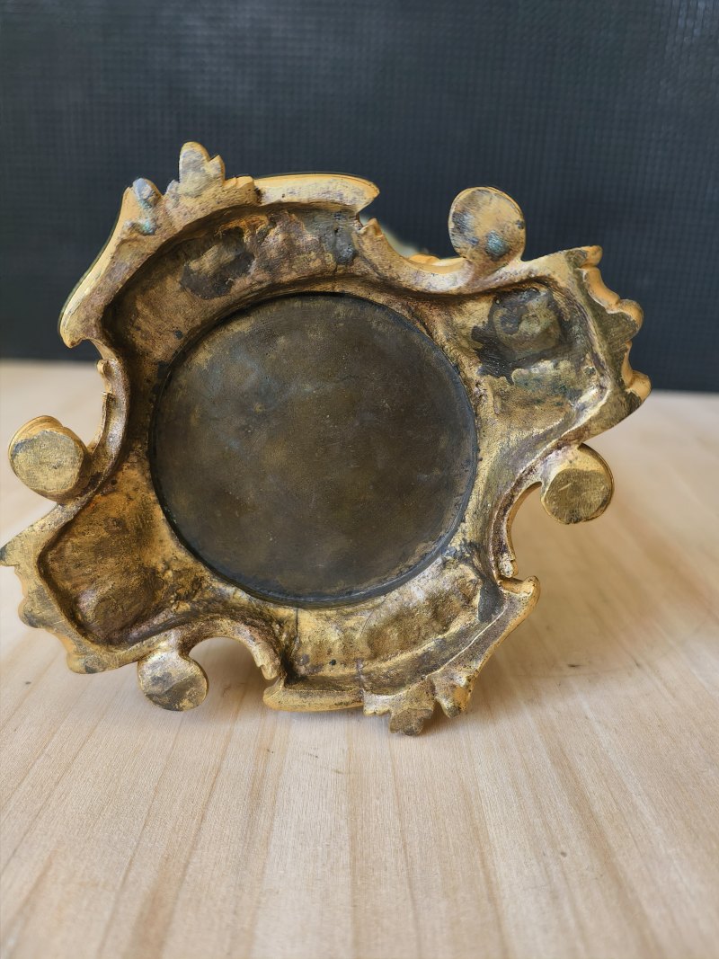 A ribbed porcelain celadon vase in a fine ormolu mount - 图18