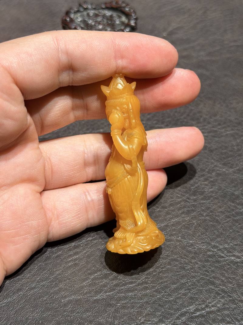 清代 寿山石观音塑像（木座、木盒） - 图9