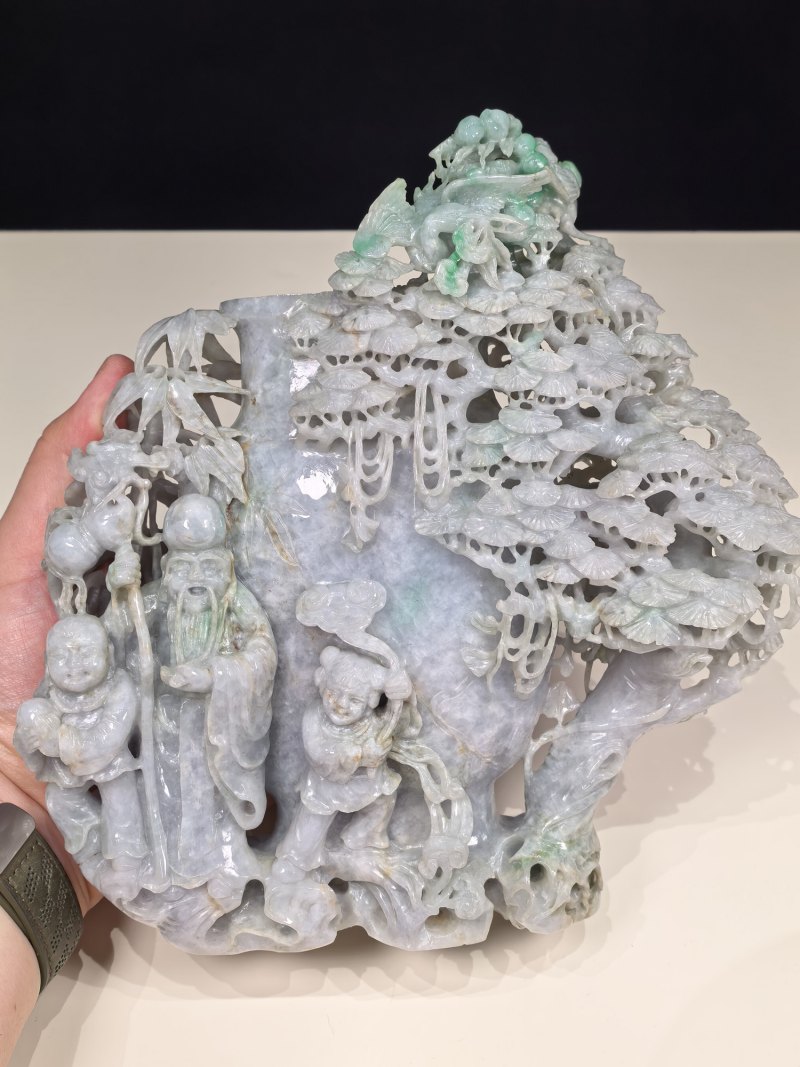 19-20世纪 翡翠松鹤延年寿星花瓶 - 图7
