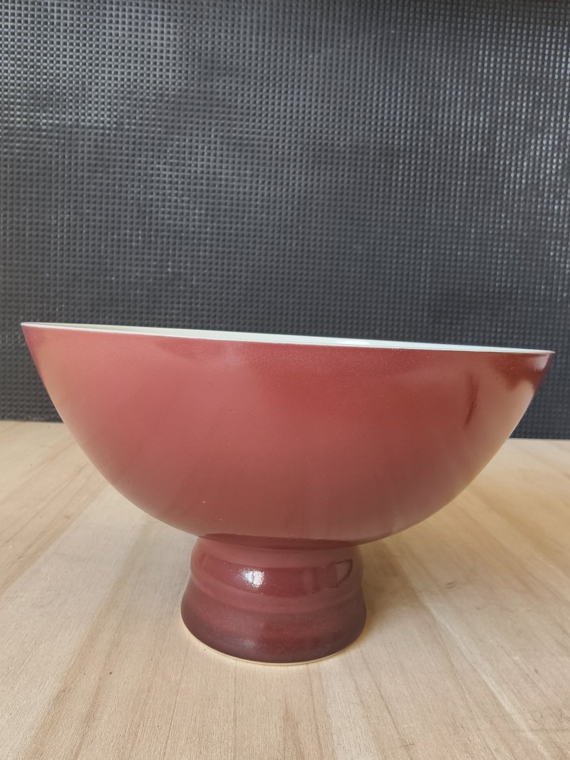 A copper red glazed porcelain 'Stemcup' - 图15