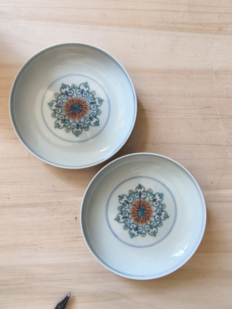 A pair of fine and rare imperial 'double lotus'' doucai' dishes - 图16