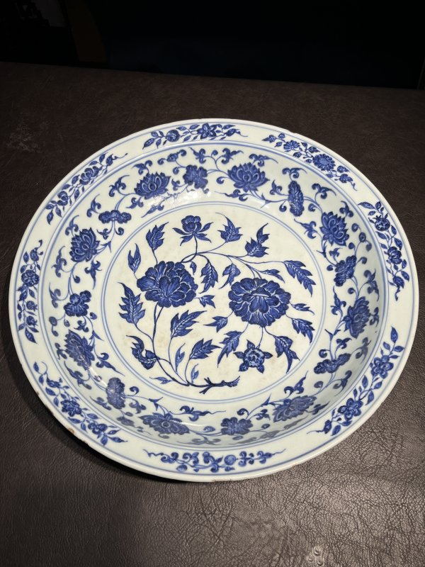 清雍正 仿永乐青花缠枝莲纹折沿大盘 - 图20