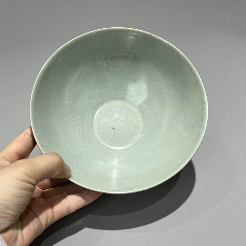 明代 龙泉粉青釉莲瓣碗 - 图9