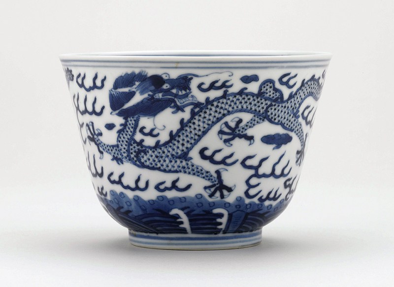 清光绪 青花双龙赶珠纹茶圆 - 图5