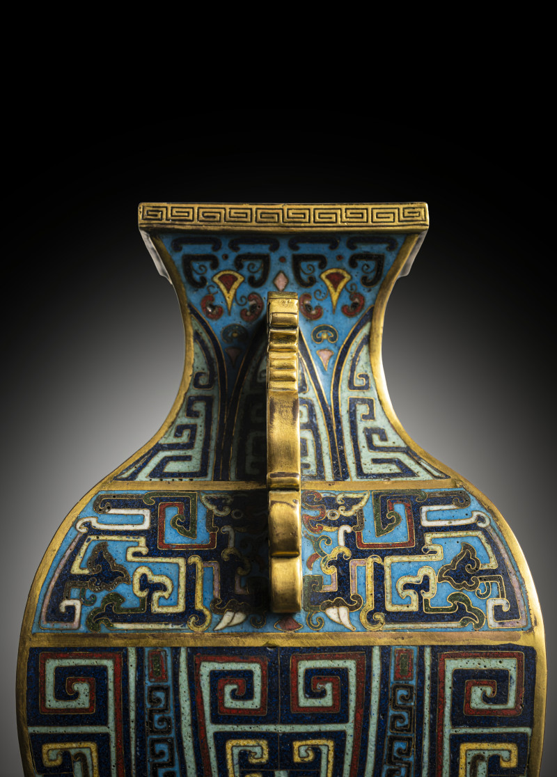 A square cloisonne enamel archaistic vase, fanghu - 图7