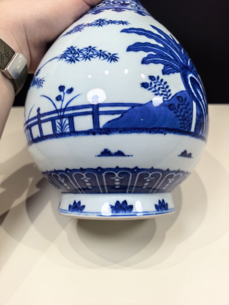 清同治 青花竹石芭蕉图玉壶春瓶 - 图10