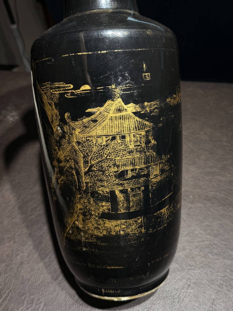 清康熙 “己丑年”乌金釉描金滕王阁序棒槌瓶 - 图7