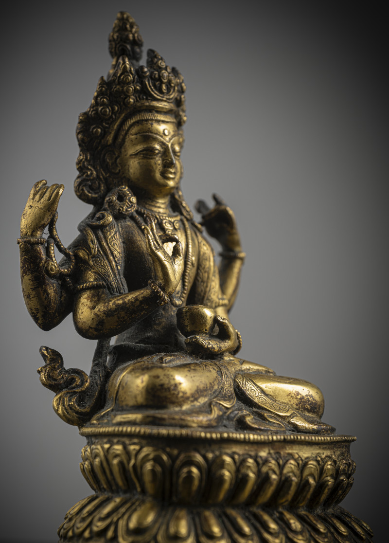 A gilt-bronze of a four-armed Bodhisattva - 图4