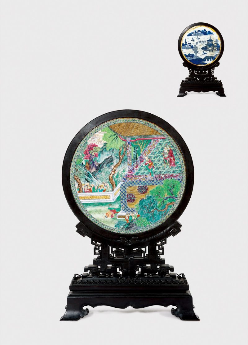 清乾隆·青花粉彩双面钟馗嫁妹图瓷板插屏