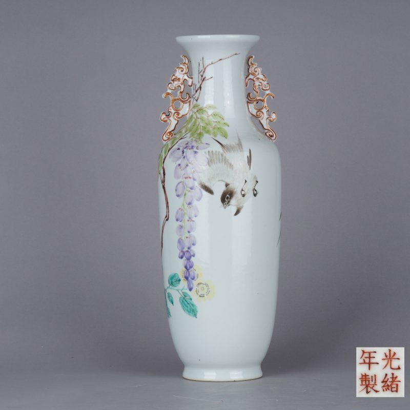 民国 浅降彩花鸟纹瓶