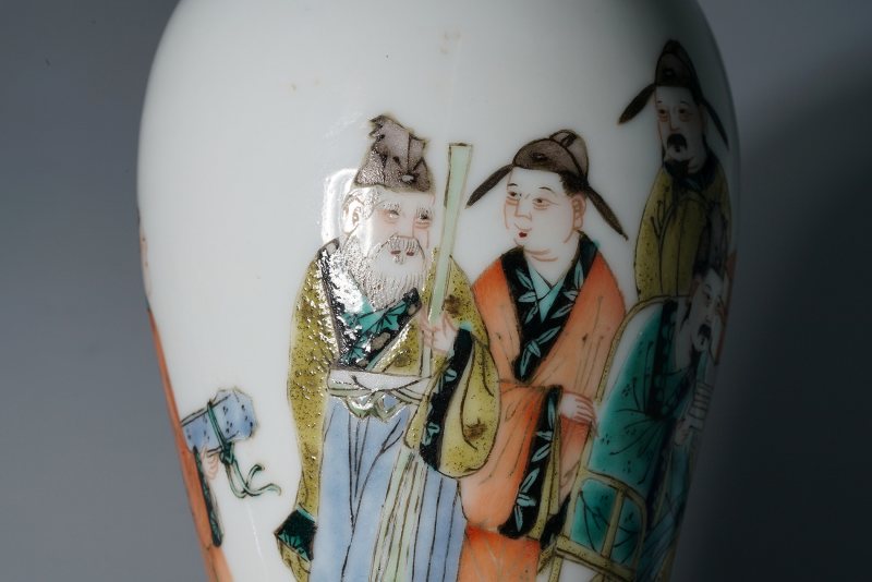 清光绪 五彩学士雅集图观音瓶 - 图10