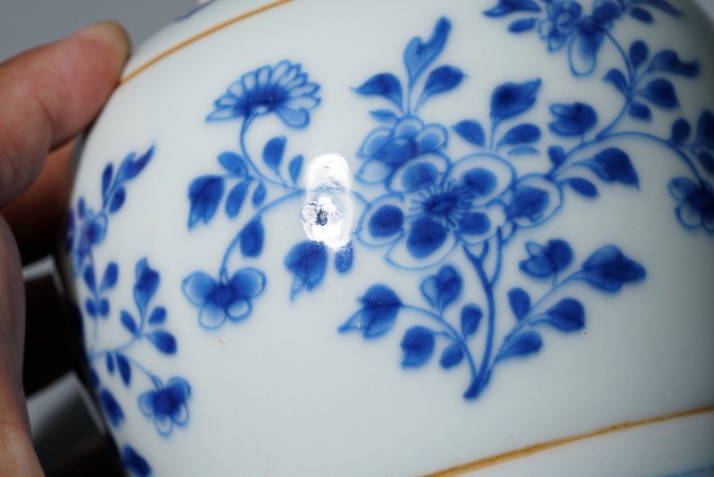 清康熙 青花折枝花卉纹罐 - 图10