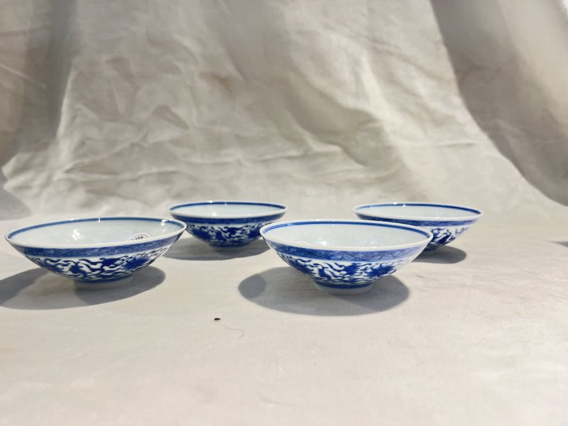 青花缠枝莲纹斗笠盏一套 - 图3