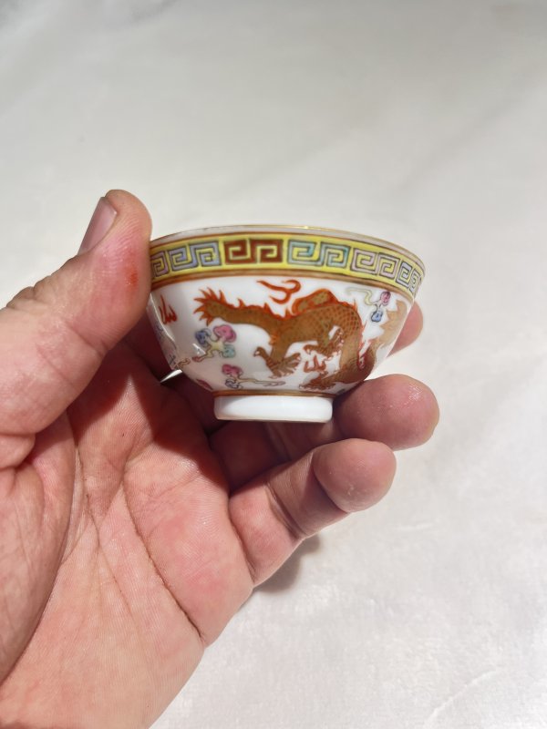 粉彩云龙纹杯一对 - 图9