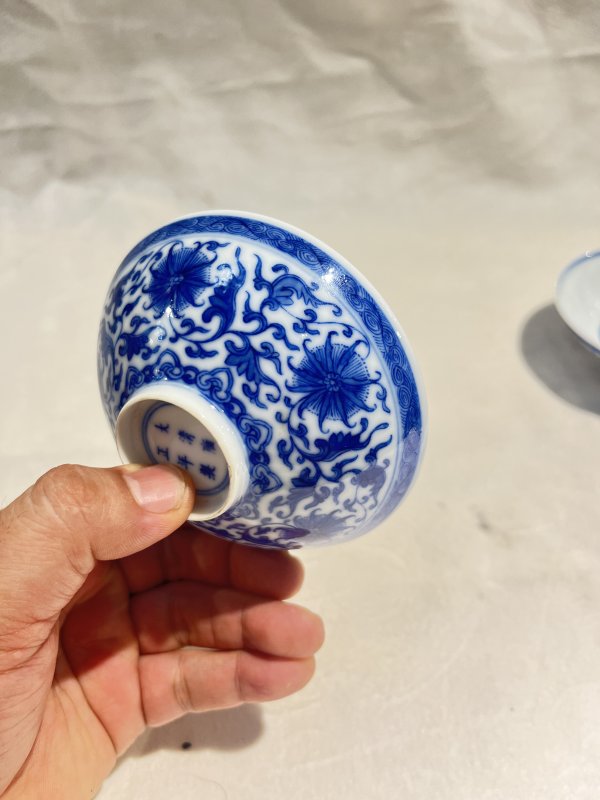 青花缠枝莲纹斗笠盏一套 - 图7