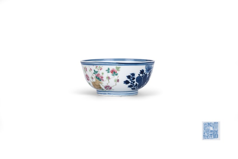 青花粉彩暗八仙纹碗 - 图2