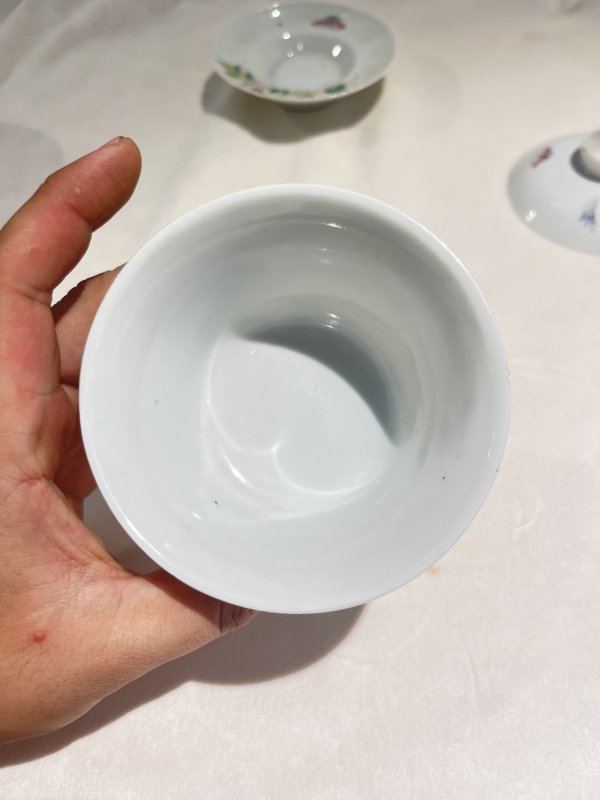 粉彩花卉纹盖碗两套一组 - 图16