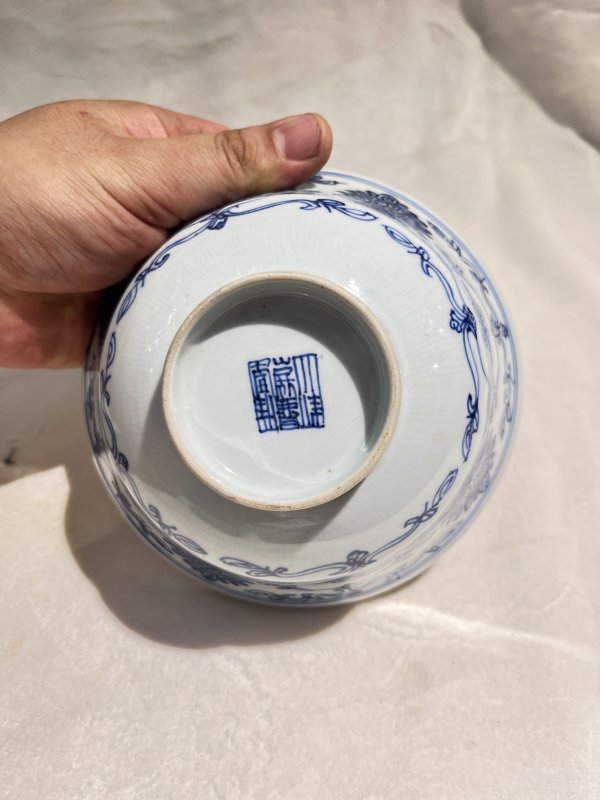 青花缠枝莲纹盖碗一套 - 图9
