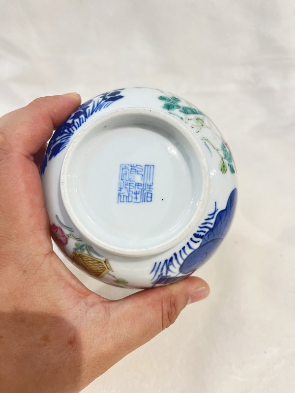 青花粉彩暗八仙纹碗 - 图8