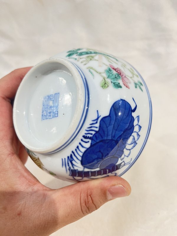 青花粉彩暗八仙纹碗 - 图9
