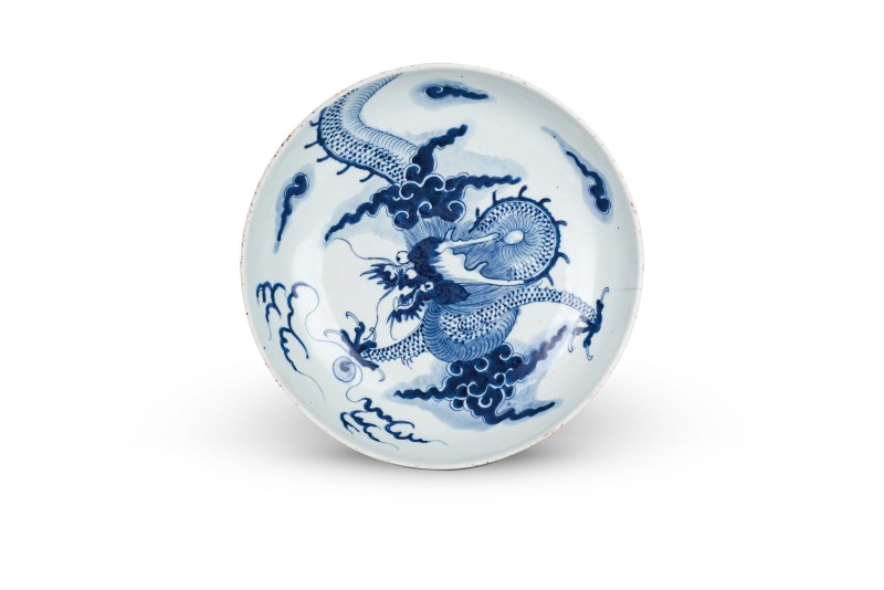 青花过墙龙纹盘 - 图2