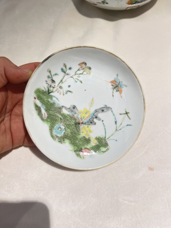 粉彩蝶恋花、癞瓜纹盘一组 - 图6