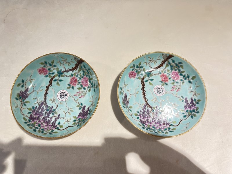 绿地粉彩花鸟纹盘一对 - 图3