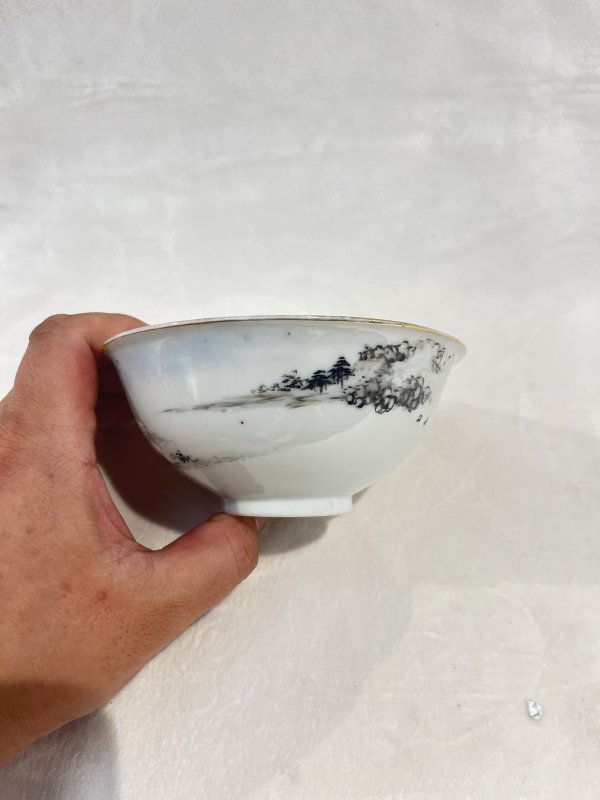浅绛彩山水纹碗 - 图4