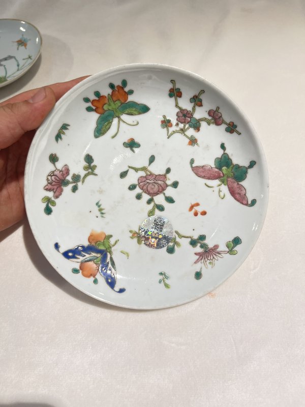 粉彩蝶恋花、癞瓜纹盘一组 - 图8