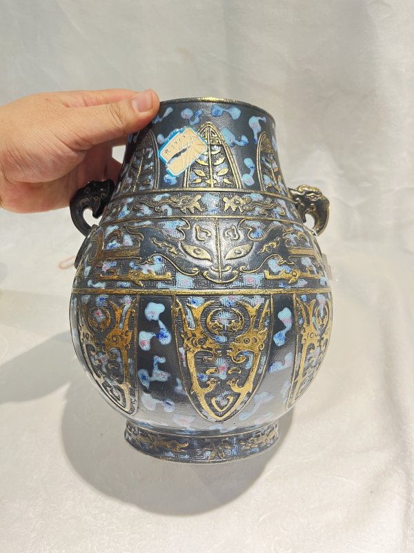 仿古铜彩兽面双耳尊 - 图5