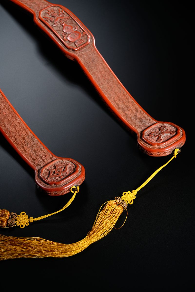 清乾隆 剔红仙人祝寿图如意成对 - 图8