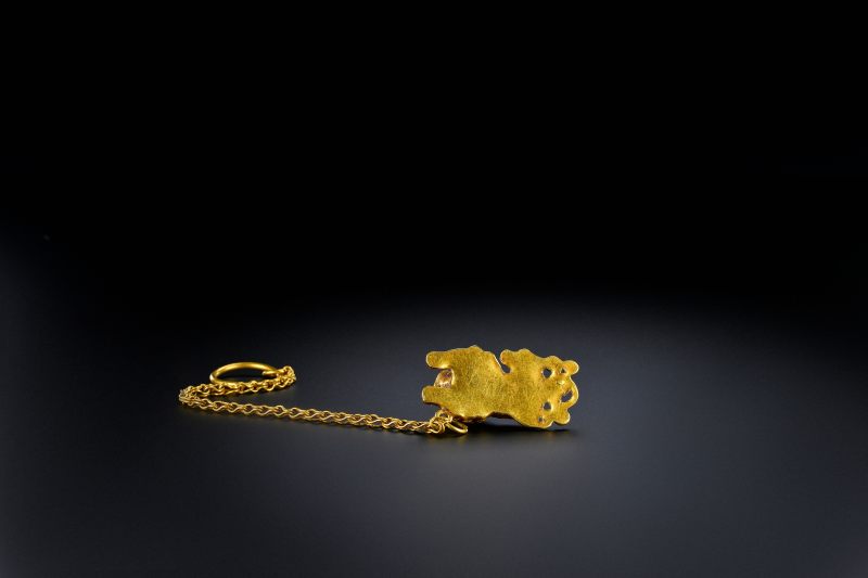 明 金卧狮挂坠 - 图4