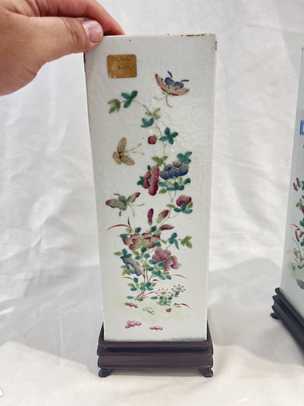 粉彩四季花卉纹四方帽筒一对 - 图4