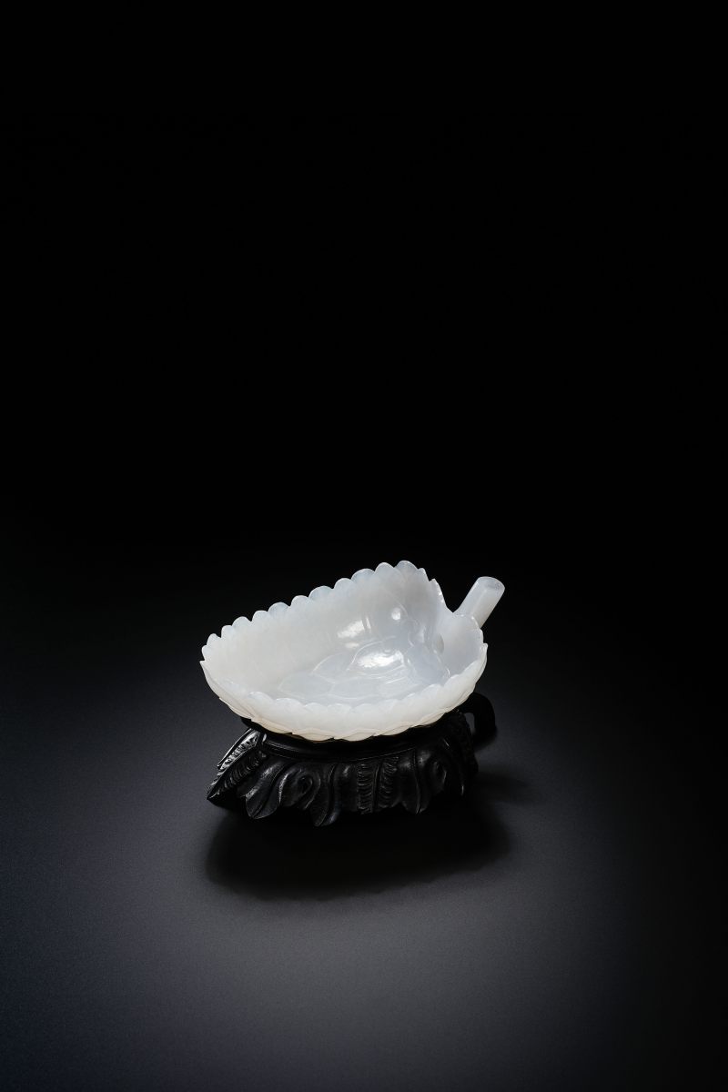 清中期 白玉莲花形吮杯 - 图6