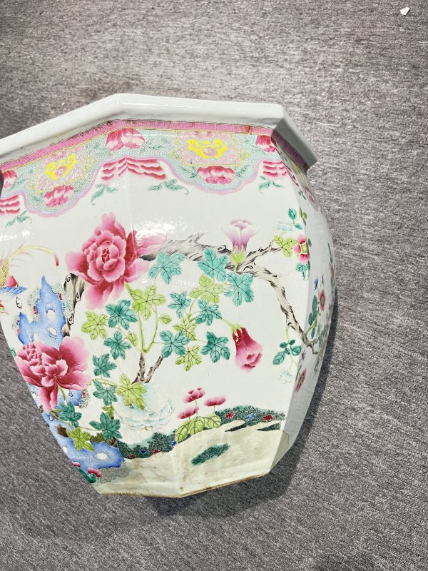 粉彩富贵牡丹花鸟纹缸 - 图5
